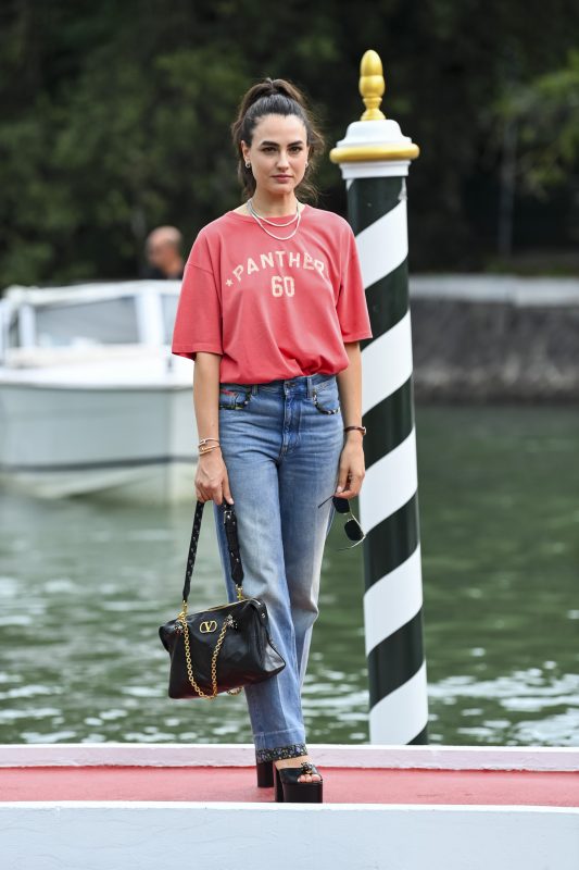 Valentino Panthea包驚艷登場：Alessandro Michele以豹頭設計重塑優雅與叛逆的時尚象徵59