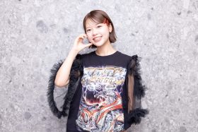 asmi 首度登台唱響〈Yowanehaki〉｜日本創作女聲陽光能量溫暖樂迷心