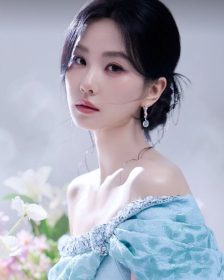 劉詩詩優雅綻放 Qeelin 新篇章｜Wulu Diamond Lotus 與 Bamboo 高級珠寶詮釋東方靈韻