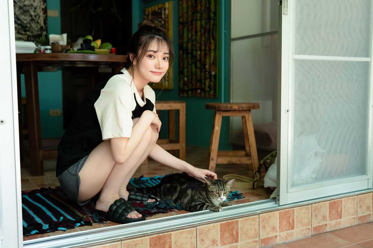 宮下玲奈写真集《サマー・イン・サマー》上市｜異國旅情氛圍展現戀人般親密感7