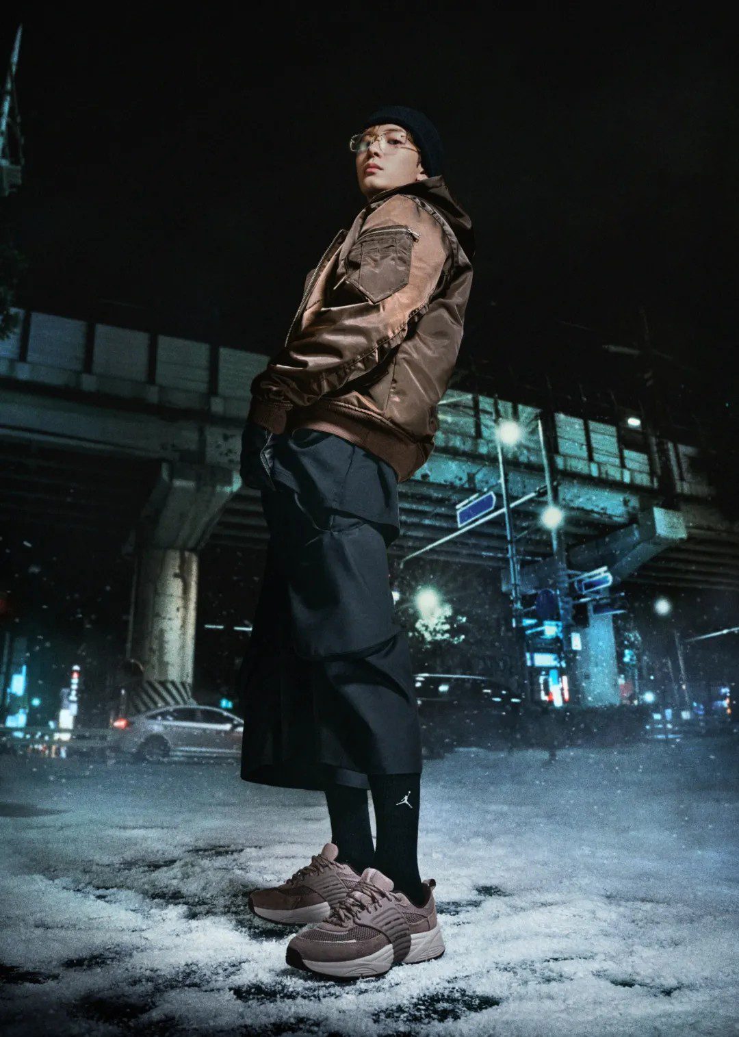 王嘉爾演繹JORDAN BRAND冬季系列｜樹枝迷彩與Trunner OS重塑街頭自由態度 (5)