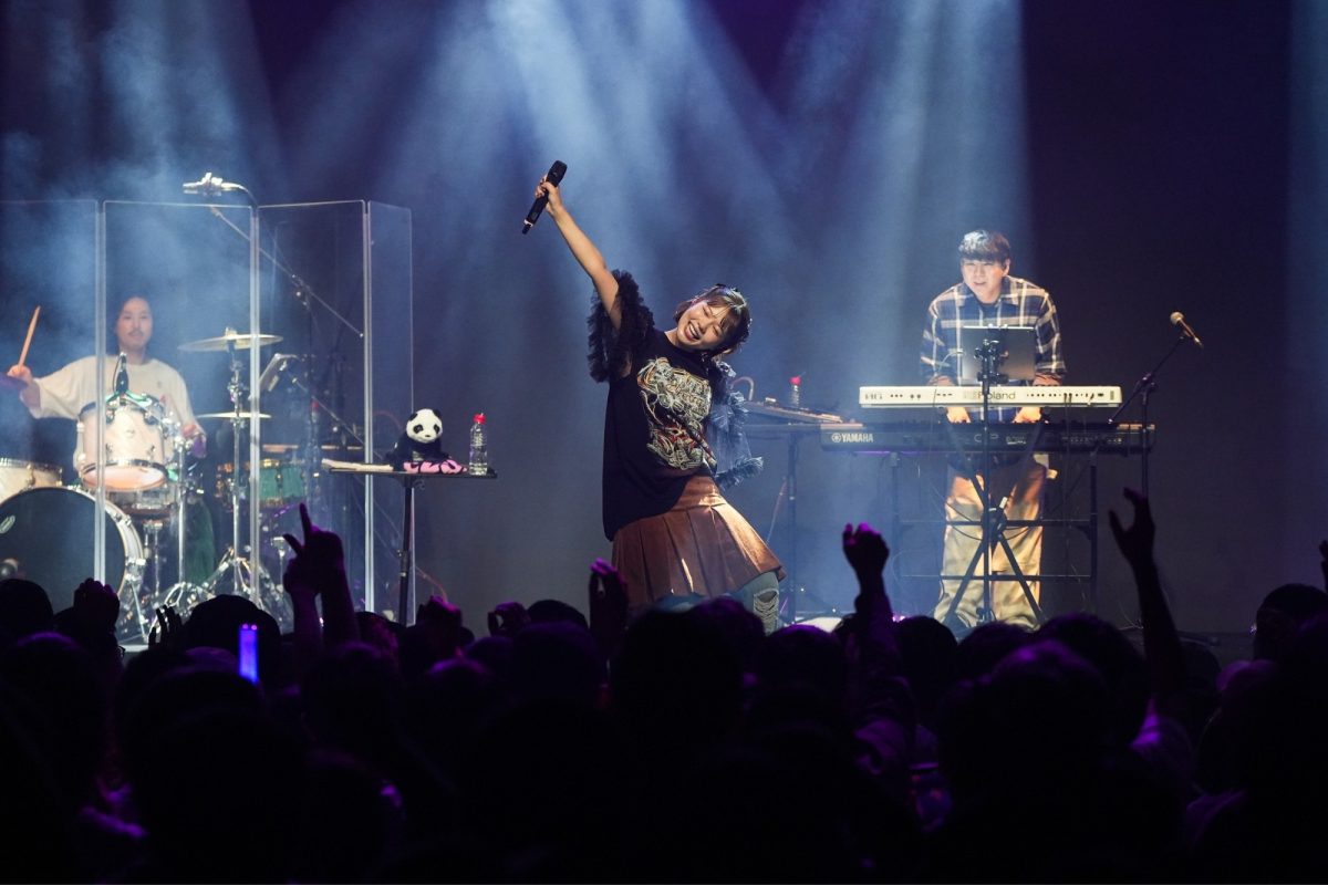 透明系歌姬 asmi 台北初登場｜清澈聲線與真誠能量征服 CLAPPER STUDIO1