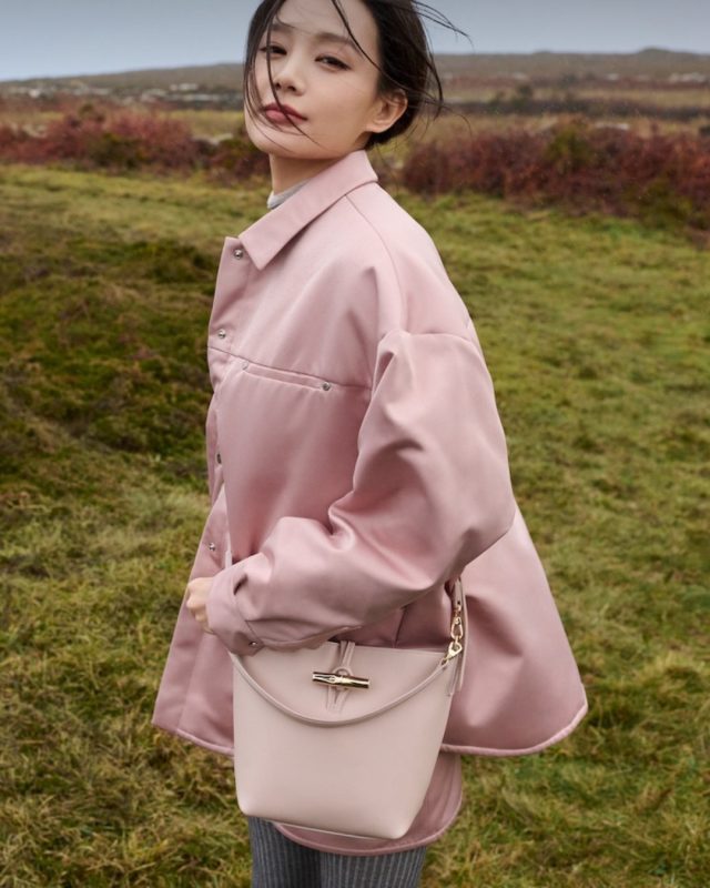 金世正與李一桐共演 Longchamp 冬季詩篇｜Le Roseau 再現英倫中法優雅2