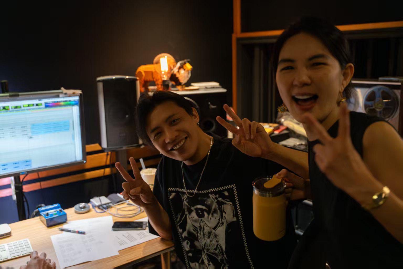 陳嘉樺Ella以主題曲〈It’s Me 一直迷〉宣告回歸　五年後再度創作 為《It’s Me 艾拉主意》巡演揭開自我新章 (5)