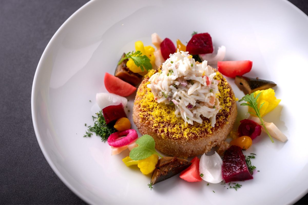 香料與發酵的共鳴：夏花餐室 × Gayatri Desai 四手聯彈餐會開啟當代印度料理新篇章1