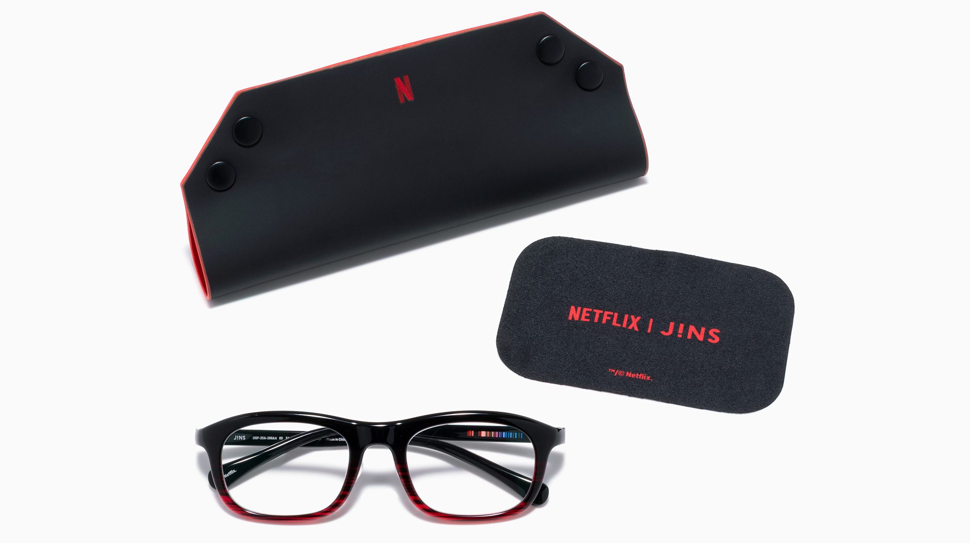 JINS攜手Netflix推出宅家眼鏡新標竿｜全新聯名系列舒適登場 (4)