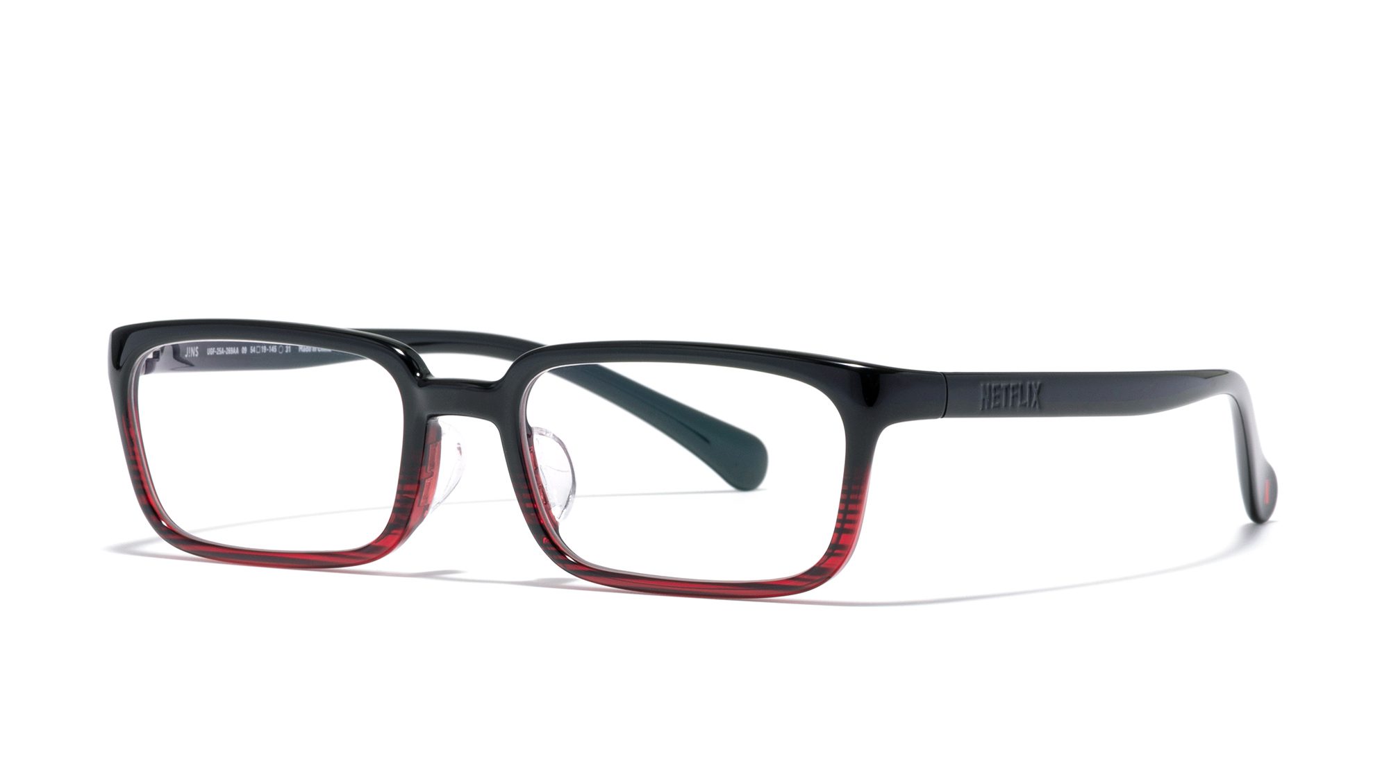 JINS攜手Netflix推出宅家眼鏡新標竿｜全新聯名系列舒適登場 (8)