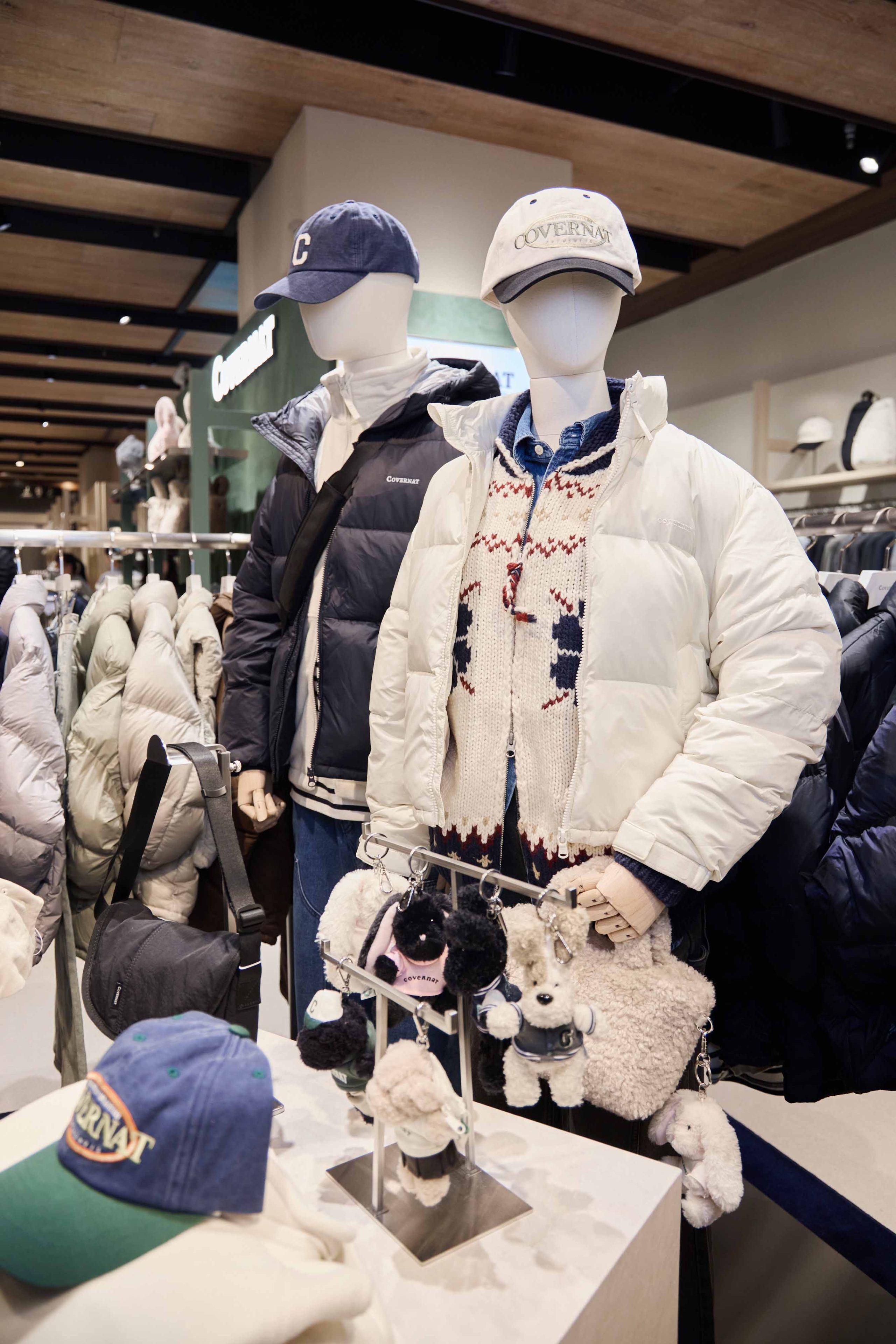 冬日穿搭革命！COVERNAT進駐誠品武昌打造韓系男友風，SOOBIN聯名羽絨外套搶先曝光 (12)