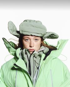 冰色脈動的時尚宣言｜Canada Goose × Haider Ackermann 2025全新Snow Goose系列詮釋自然與生命的和諧流動