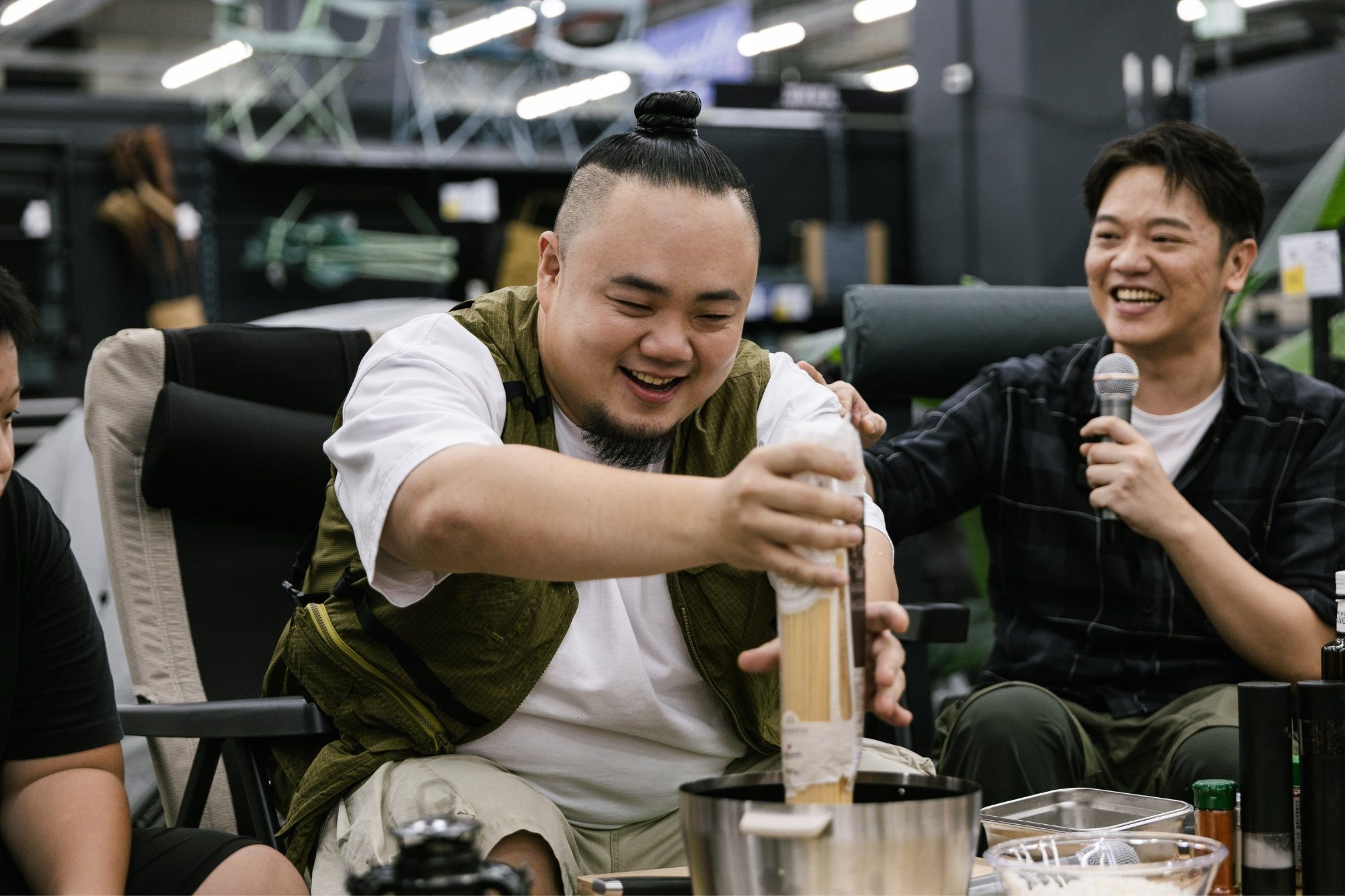 大淵MUTA與索艾克Soac共演「野迪祭」｜DECATHLON以音樂與料理點燃戶外運動潮流1