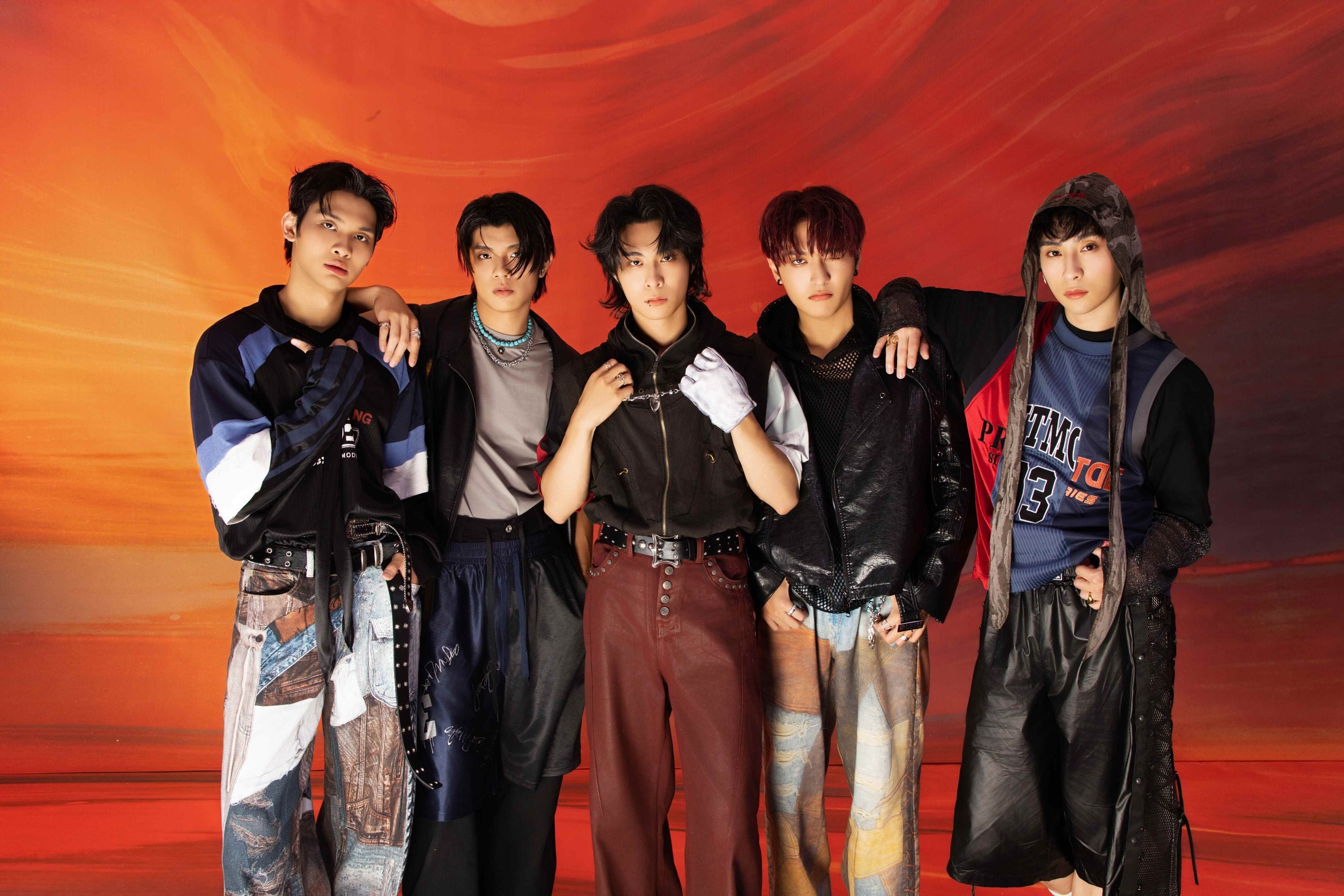 奔放能量席捲越南選秀舞台 FEniX 以爆裂氣勢突破國際版圖，專輯《參》強勢揭幕 2 scaled