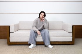 山下智久抵台掀700粉絲接機潮｜三場見面會寵粉極限、盼再與周杰倫合作