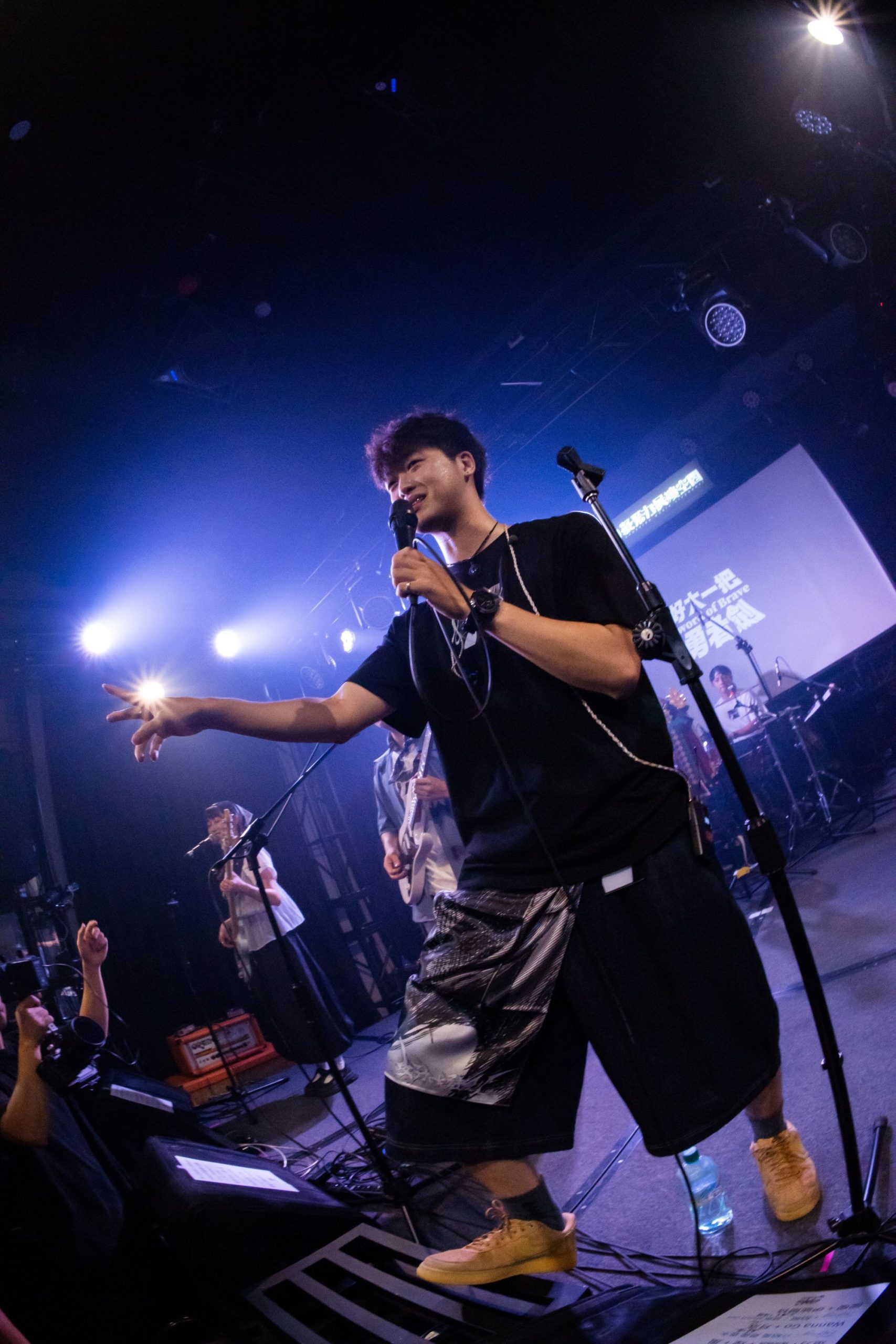 戀愛傻勁點燃冬日熱度：好大一把勇者劍新曲〈伊迪爾特Idiot〉燃爆青春舞台 (4)