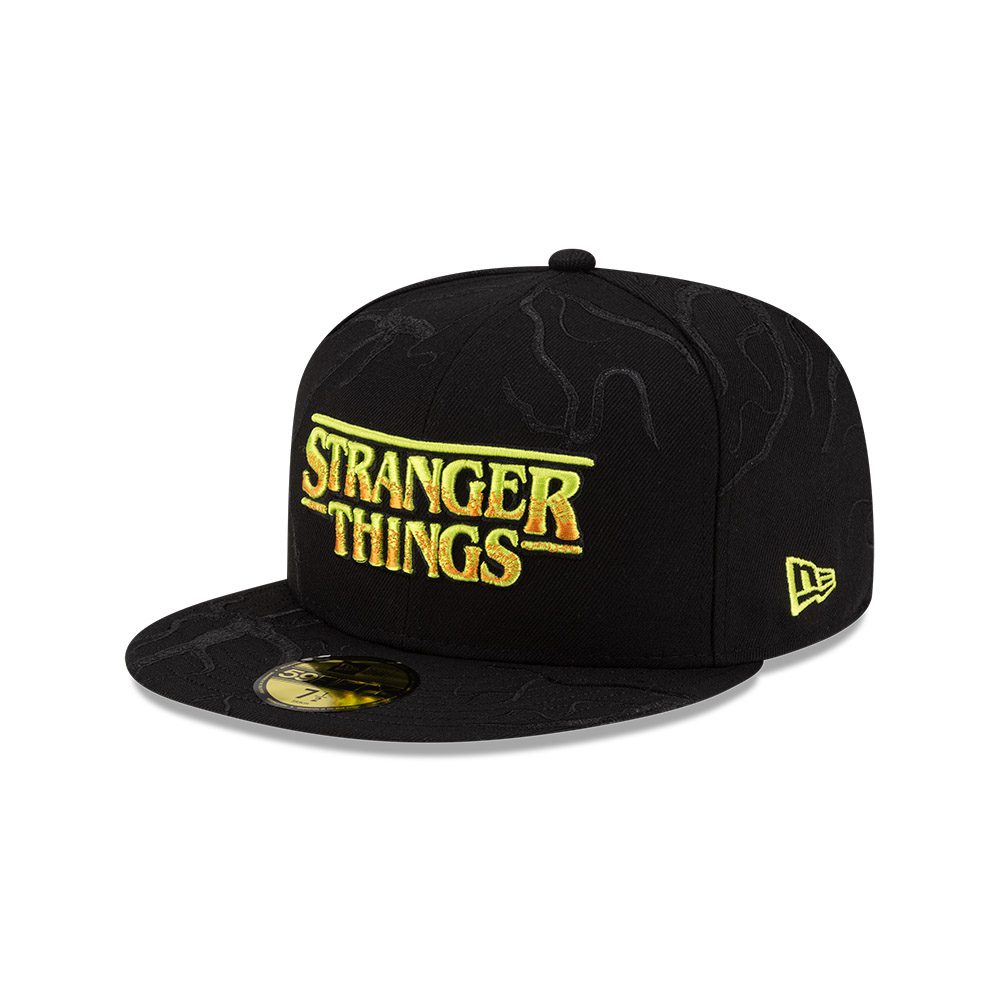 暗黑能量全面覺醒：New Era攜手《怪奇物語 Stranger Things》推出復古異界聯名系列 (10)