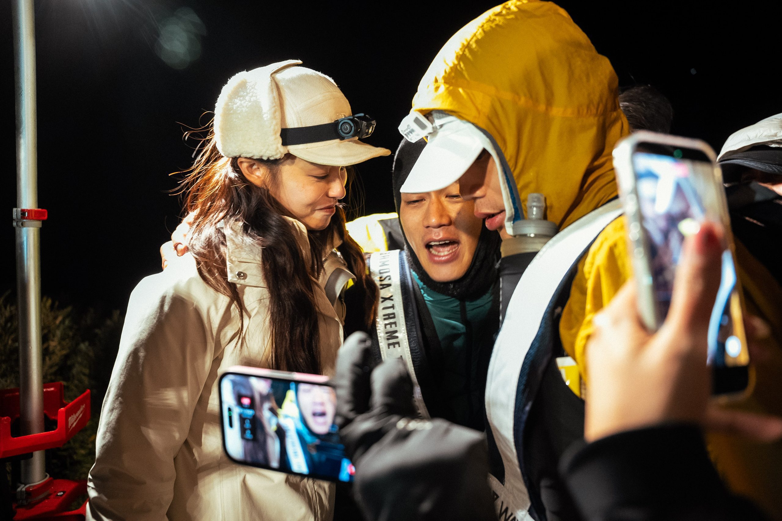 極限意志寫下傳奇：「草屯囝仔」阿倉 16 小時完走 Formosa Xtreme Triathlon 成為演藝圈首例 (6)