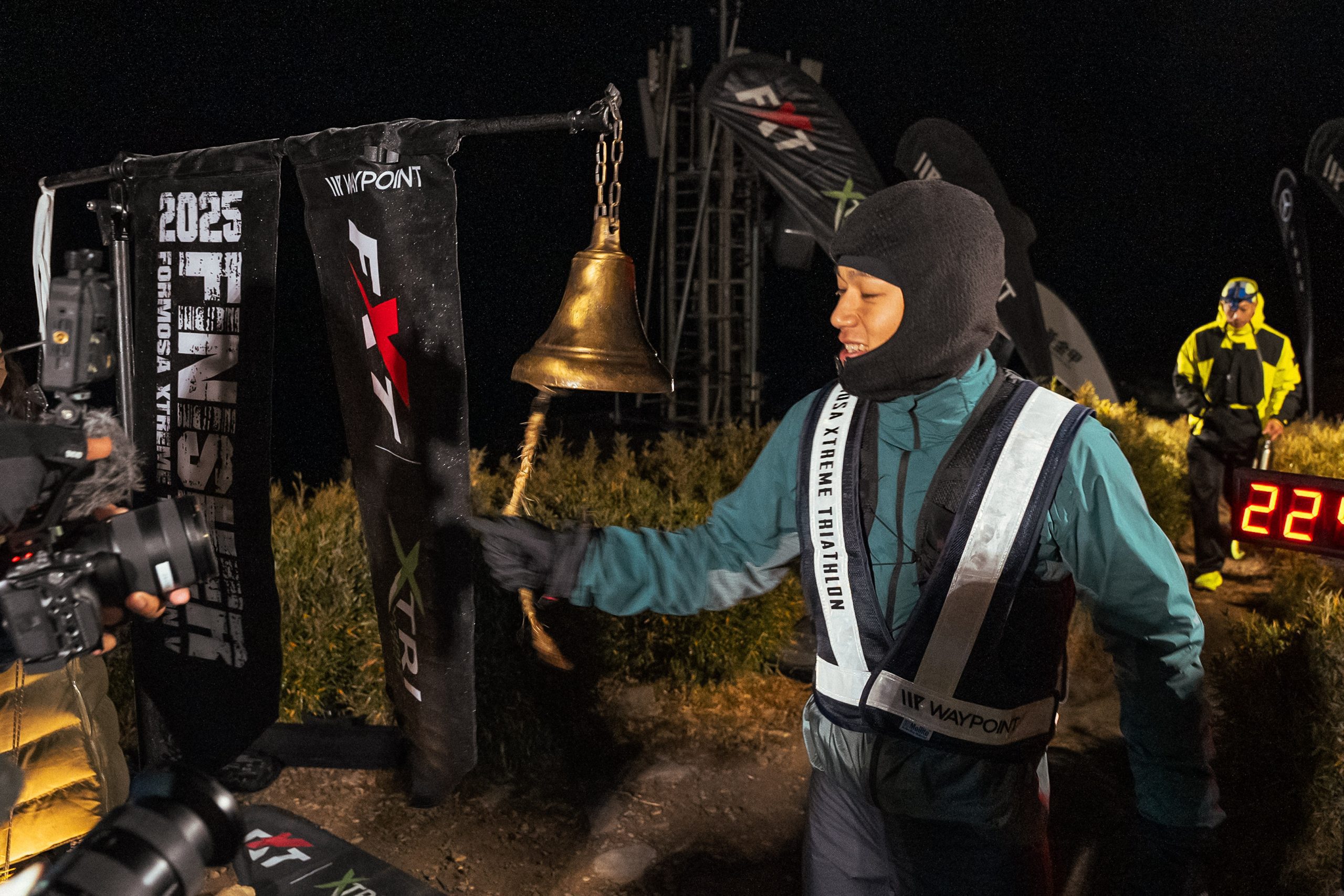 極限意志寫下傳奇：「草屯囝仔」阿倉 16 小時完走 Formosa Xtreme Triathlon 成為演藝圈首例 (7)