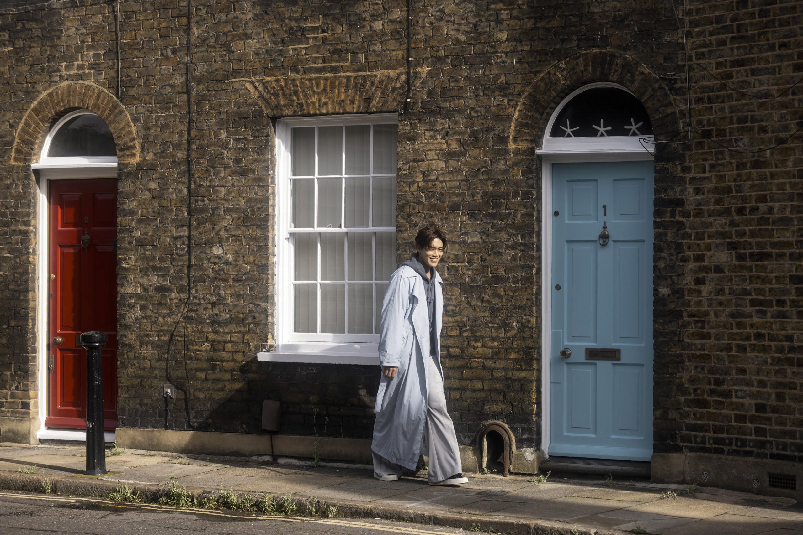 告五人倫敦開唱MV首度曝光　浪漫冷熱交織演繹跨國愛戀 (7)