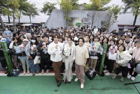 告五人用555杯溫度寫下冬日行動力｜音樂之外的公益實踐與世界巡演能量延伸