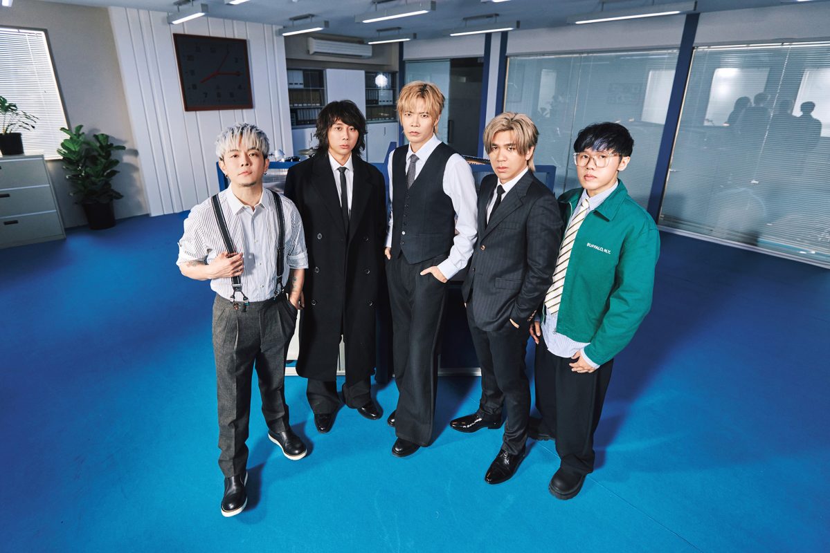 在現實下墜中高歌前行｜八三夭〈沒有翅膀的人〉用搖滾擁抱平凡靈魂的生存重量