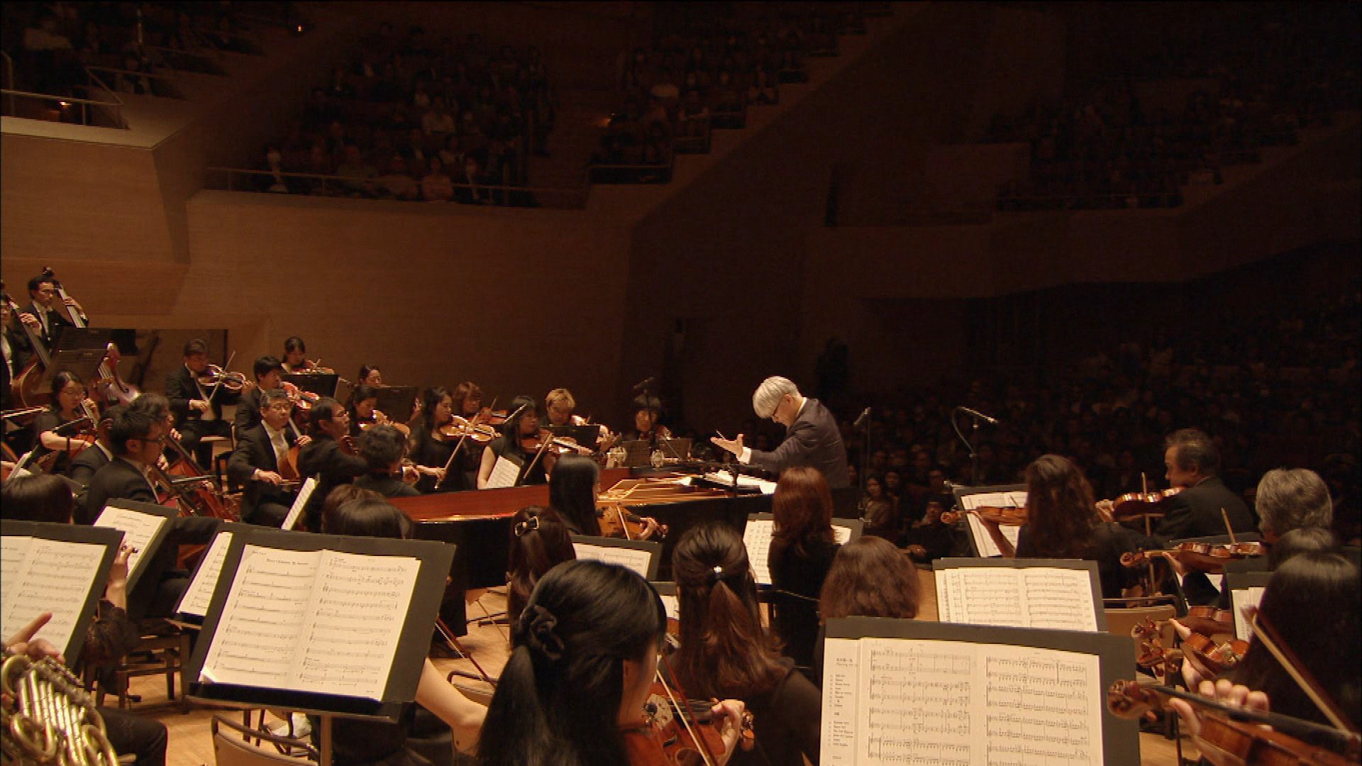 坂本龍一《Playing The Orchestra 2014》十週年重現｜東京愛樂經典之夜大銀幕再生 (1)