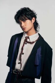 李浩瑋全新單曲〈無比走心〉以海為鏡 再次凝視回憶的模樣
