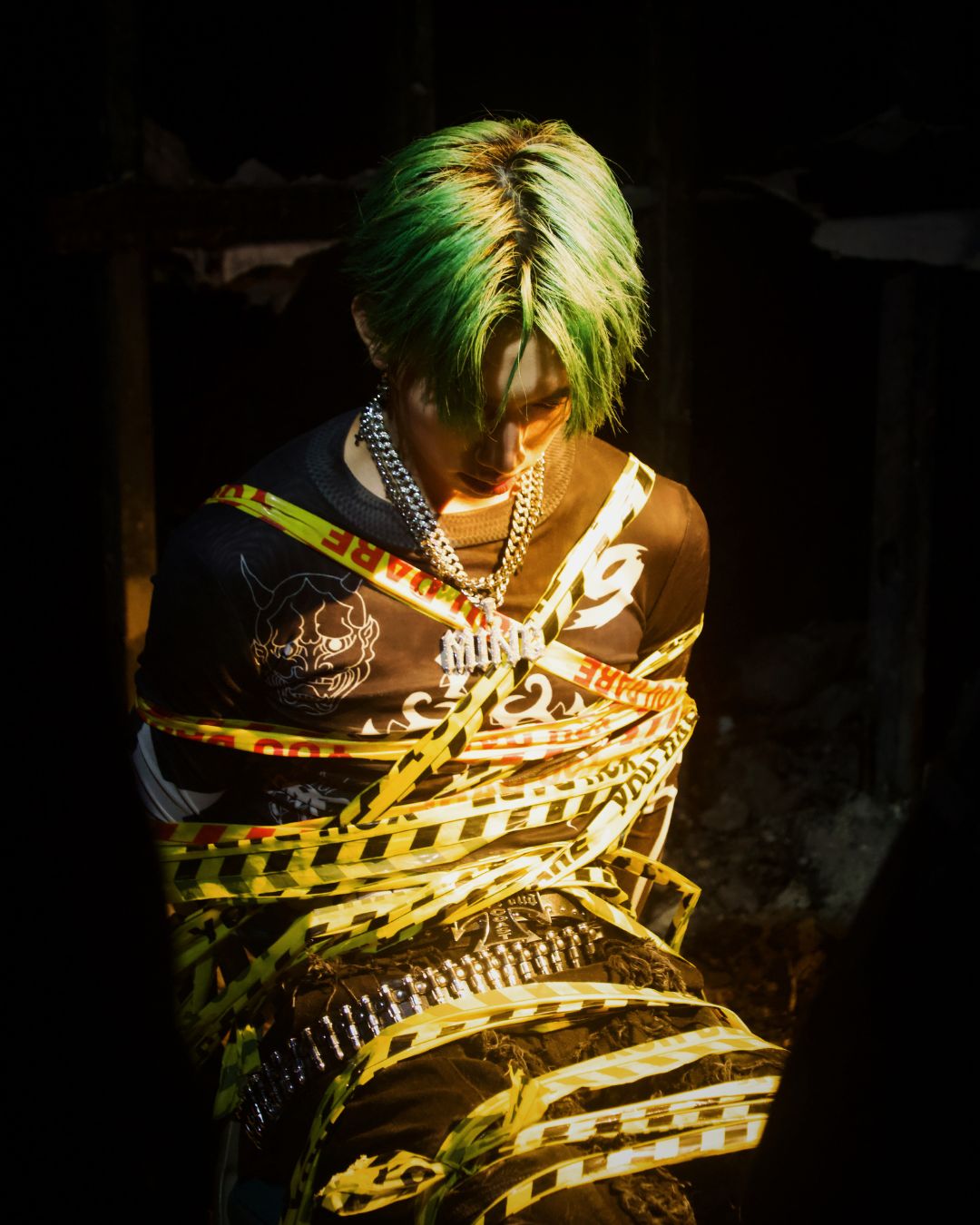 極限暴雨拍攝引爆嘻哈話題｜小銘《GET IT UP》以真實傷痕重寫新世代自我復仇敘事4