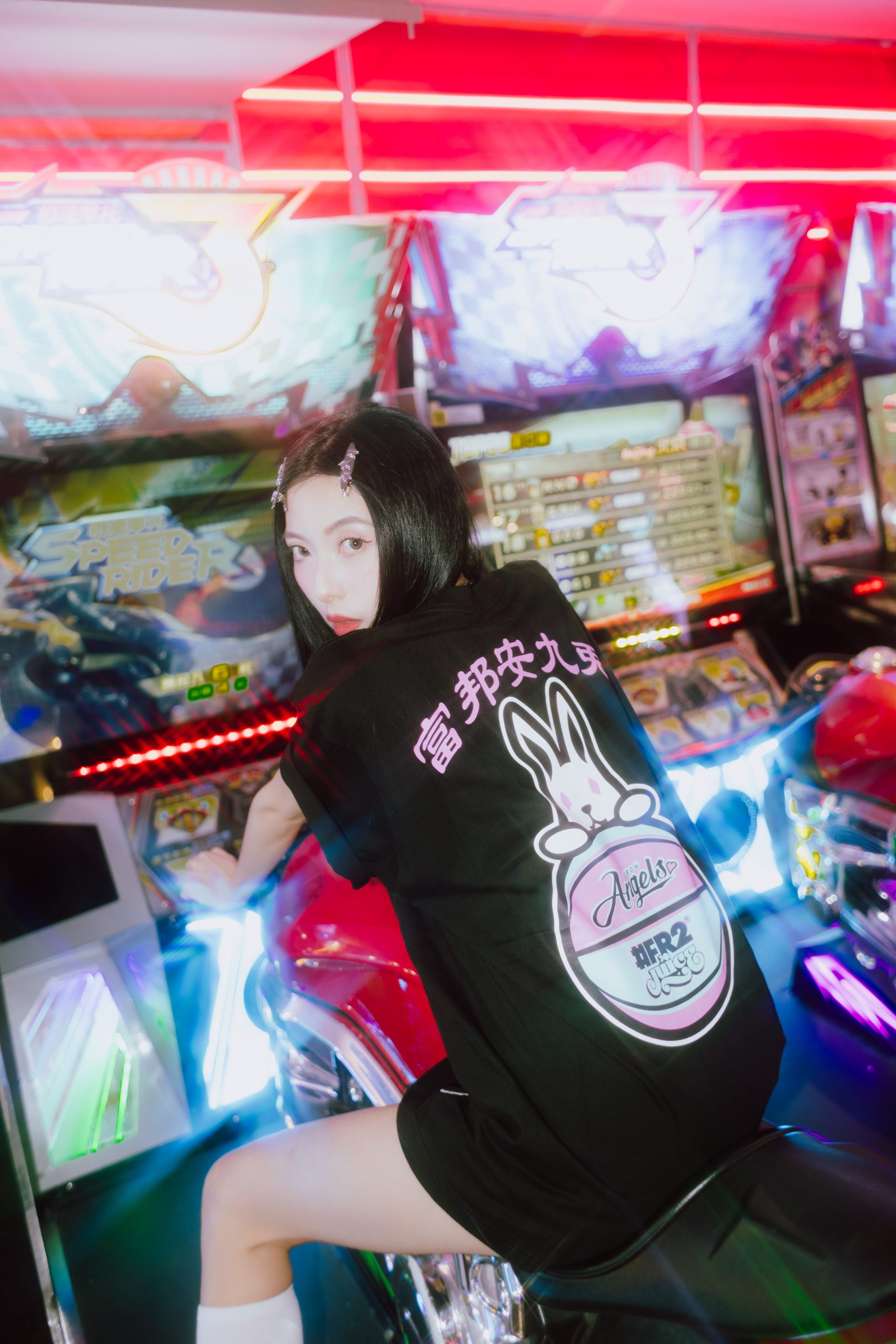 臺灣職籃開拓潮流新領域，FUBON ANGELS X #FR2 X JUICE TAIWAN三方聯名揭幕霓虹街頭魅力 (4)