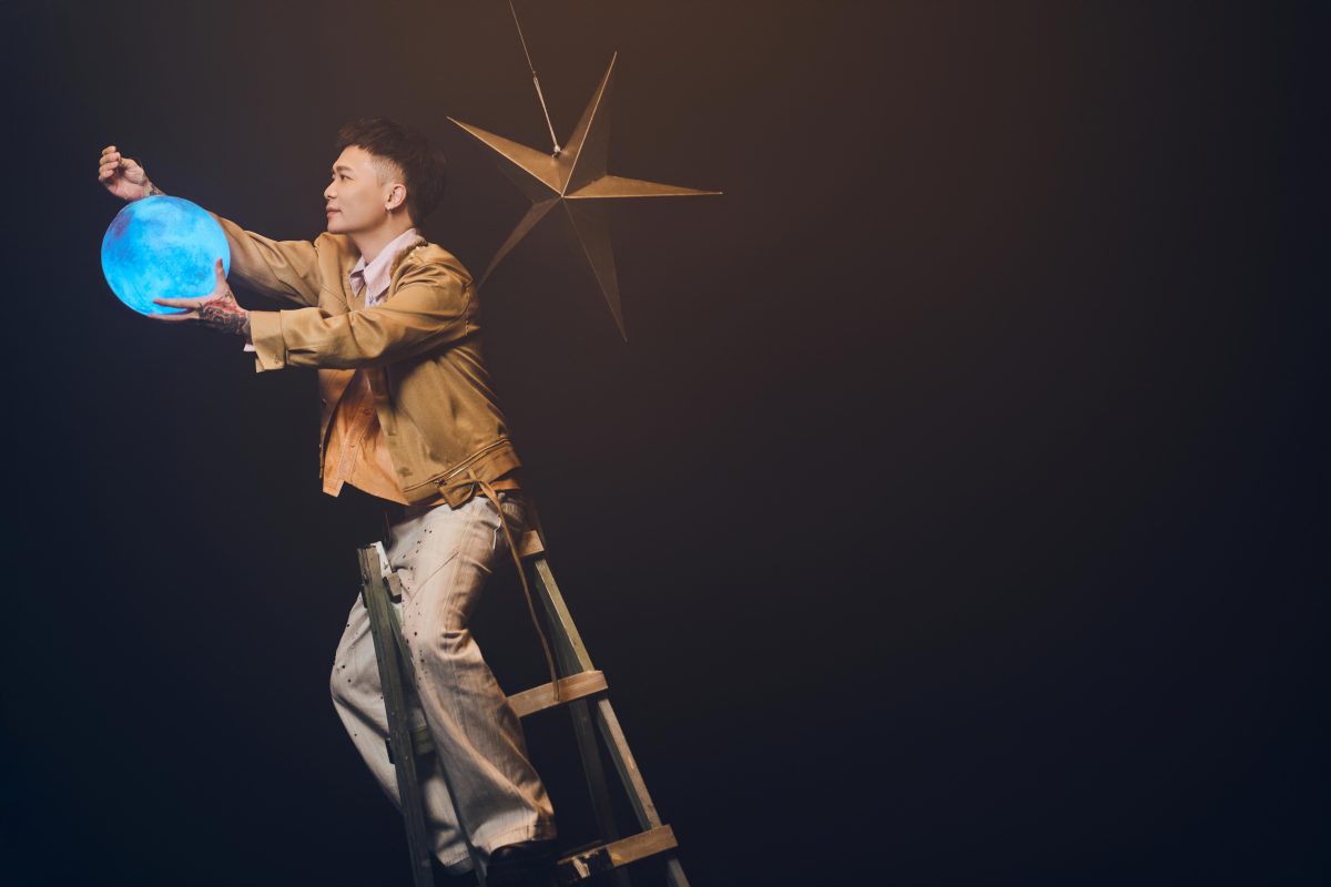 蕭秉治2025創作爆發力揭密：百首曲目誕生，聖誕新作〈恆星〉浪漫問世5