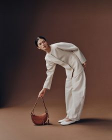 Polène 迎接馬年新春特別企劃｜Numéro Dix 以馬術語彙重構優雅力量美學