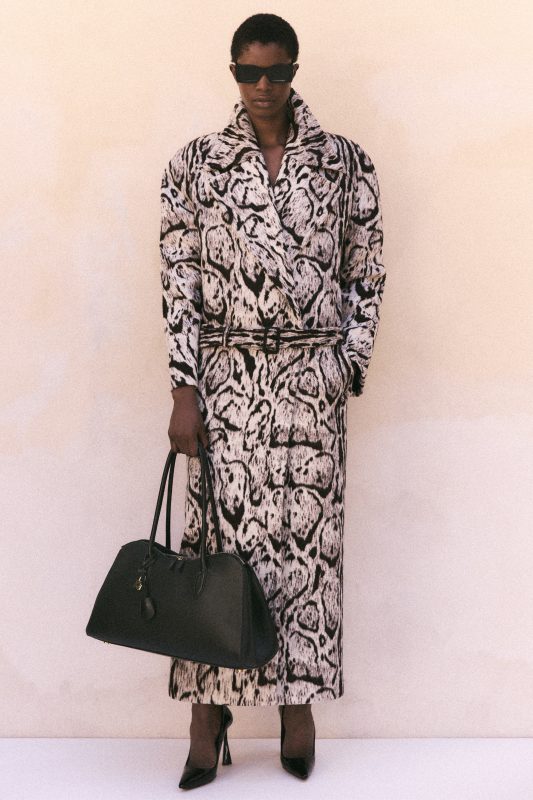 Stella McCartney 2026春季系列全新詮釋野性優雅｜環保時尚注入當代女性力量11