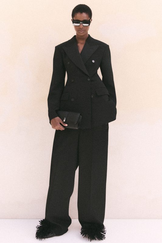 Stella McCartney 2026春季系列全新詮釋野性優雅｜環保時尚注入當代女性力量13