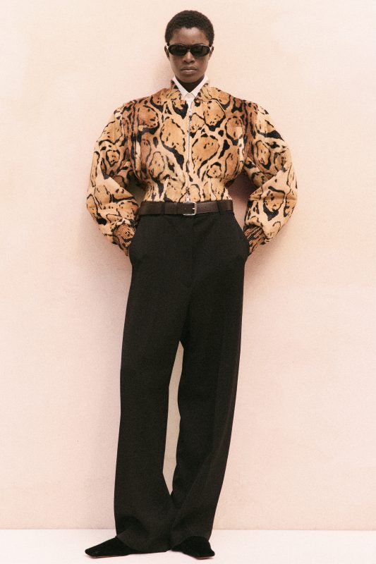 Stella McCartney 2026春季系列全新詮釋野性優雅｜環保時尚注入當代女性力量15