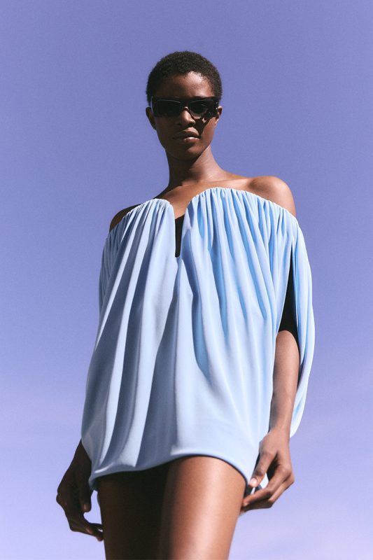 Stella McCartney 2026春季系列全新詮釋野性優雅｜環保時尚注入當代女性力量25