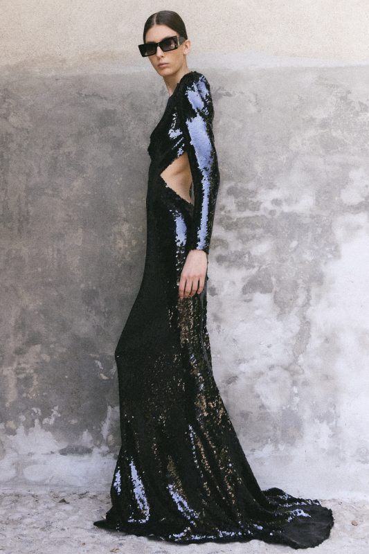 Stella McCartney 2026春季系列全新詮釋野性優雅｜環保時尚注入當代女性力量7 1