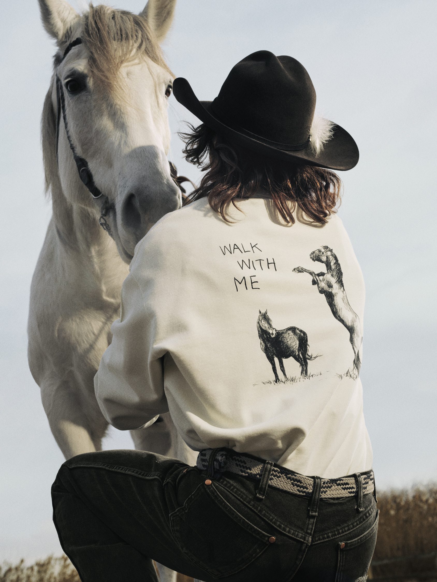 奔馳藝術跨年界限：Canada Goose與Matt McCormick聯名詮釋火馬年能量膠囊系列 (3)