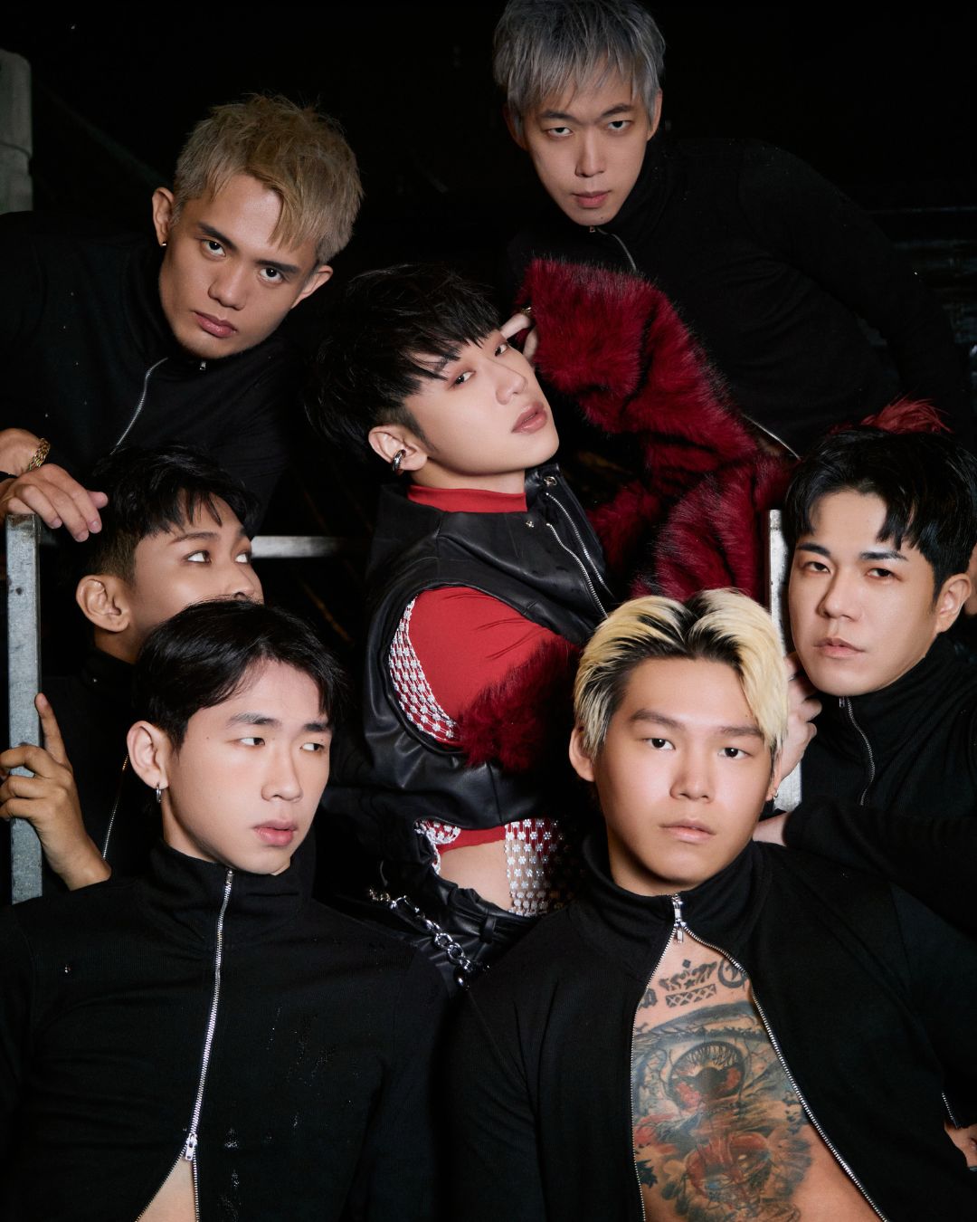 小賴賴晏駒八里跨年獨挑大樑舞台｜雨夜低溫中以火辣舞曲迎向2026新篇章1