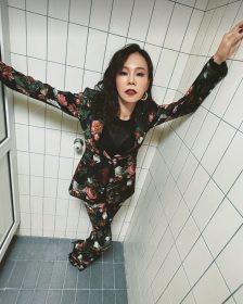 彭佳慧首唱青春懸疑主題曲〈那些你不知道的我〉｜微醺聲線走進恐懼深處