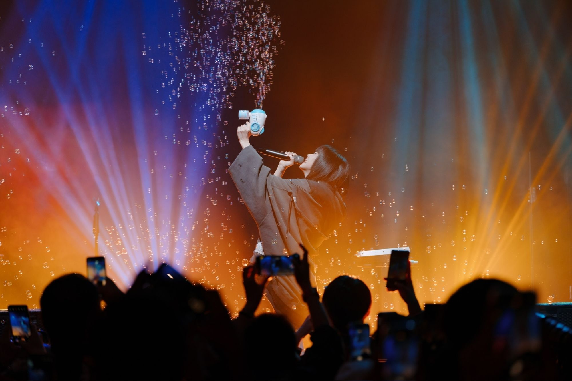 白安《路邊野餐》巡迴深圳廣州迎新開唱｜手寫春聯送祝福台北高雄場升級3