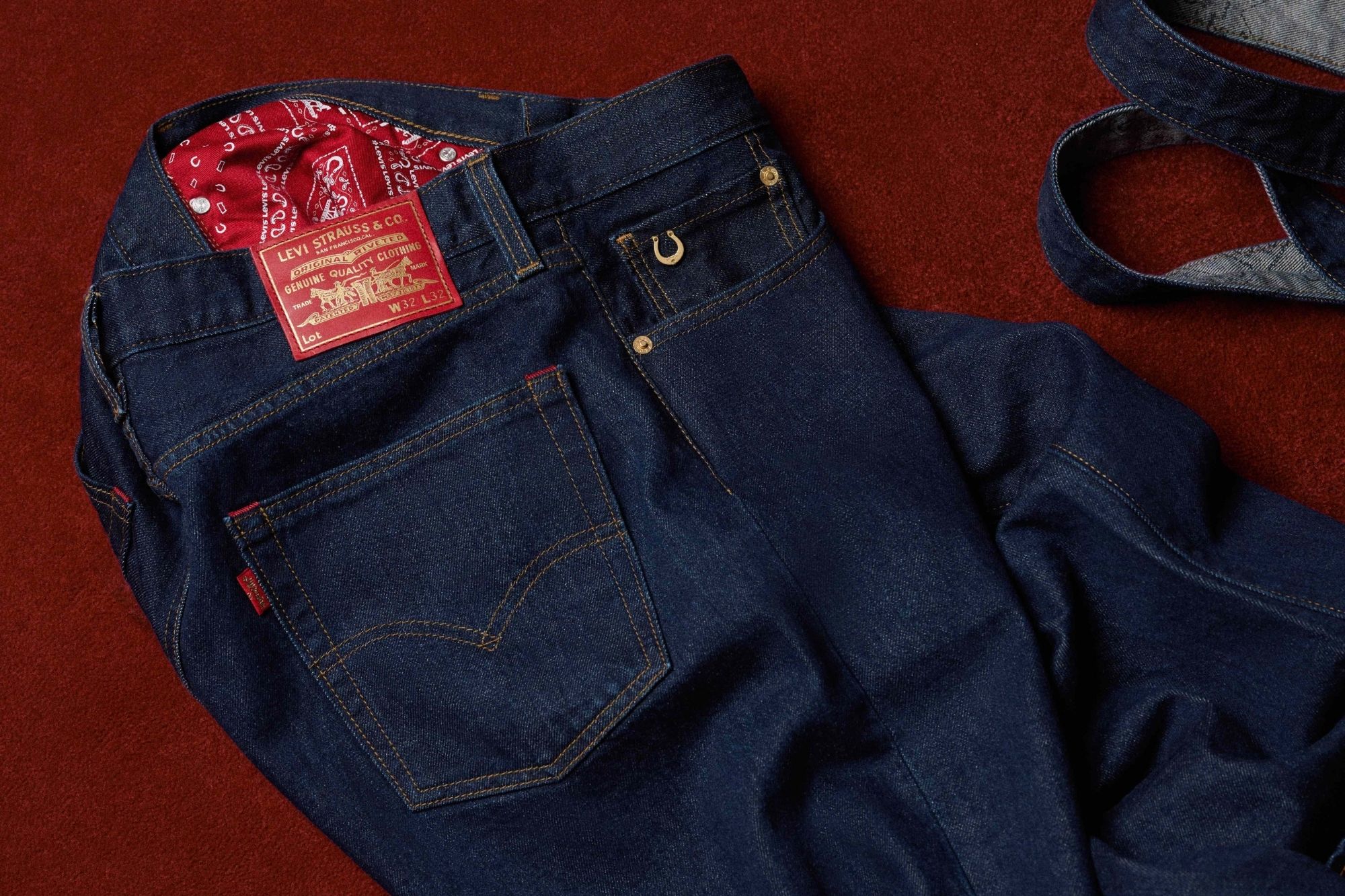 躍動新歲的雙馬寓意｜Levis® 馬年限定系列以丹寧工藝書寫新春祝福4