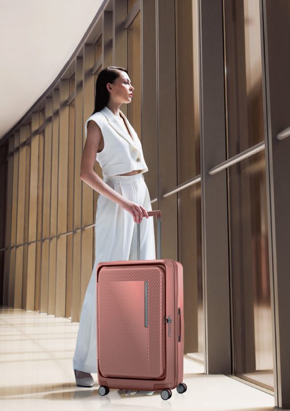 2026優雅出發！Samsonite全新「泰奶色」登場，引領旅行美學新浪潮 3