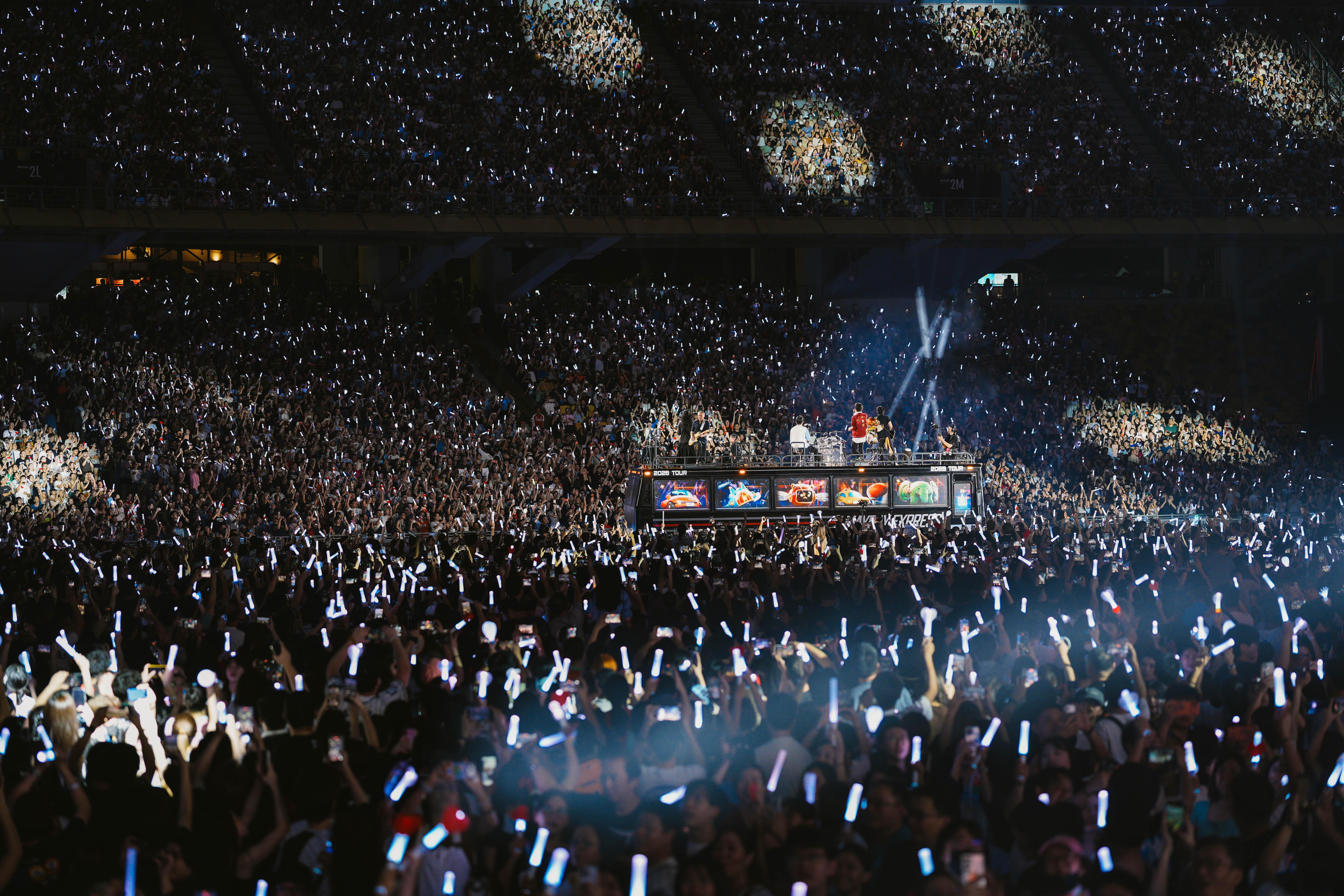 五月天壓軸登大馬開唱，5525最終場驚喜合體蕭秉治 (11)