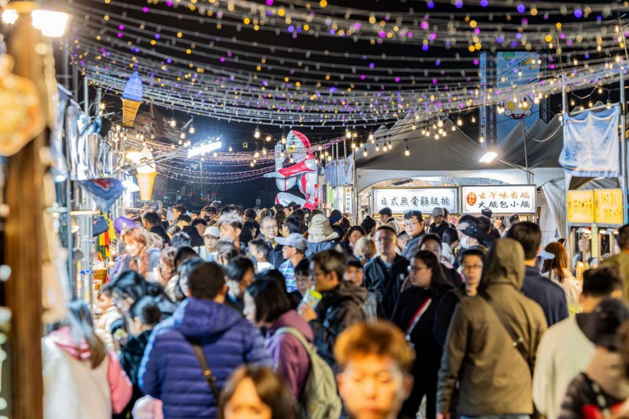 春節九天連假高雄走春全攻略｜港灣冬日遊樂園引爆旅遊熱潮4