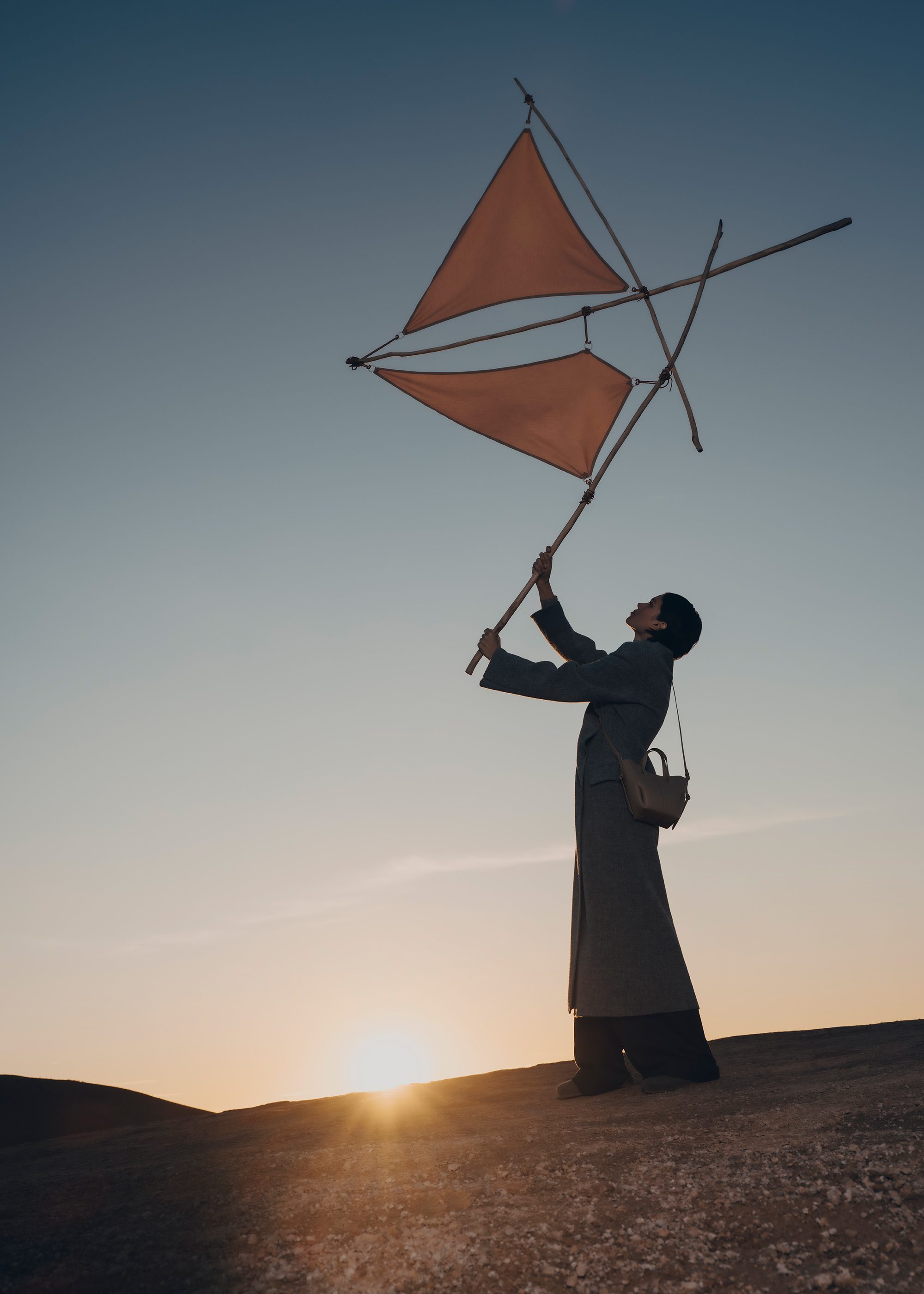 翻褶花苞美學再現 Polene Cyme Tote 譜寫都市優雅新高度35