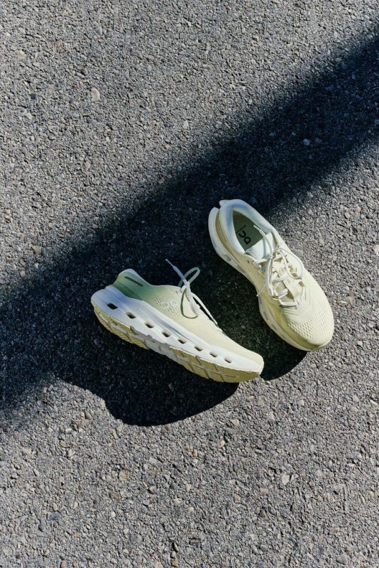 自信前行！瑞士On昂跑Cloudrunner 3重新定義支撐 形象照14