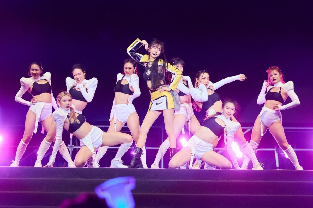 謝金燕重返鴻海舞台熱力引爆大巨蛋1