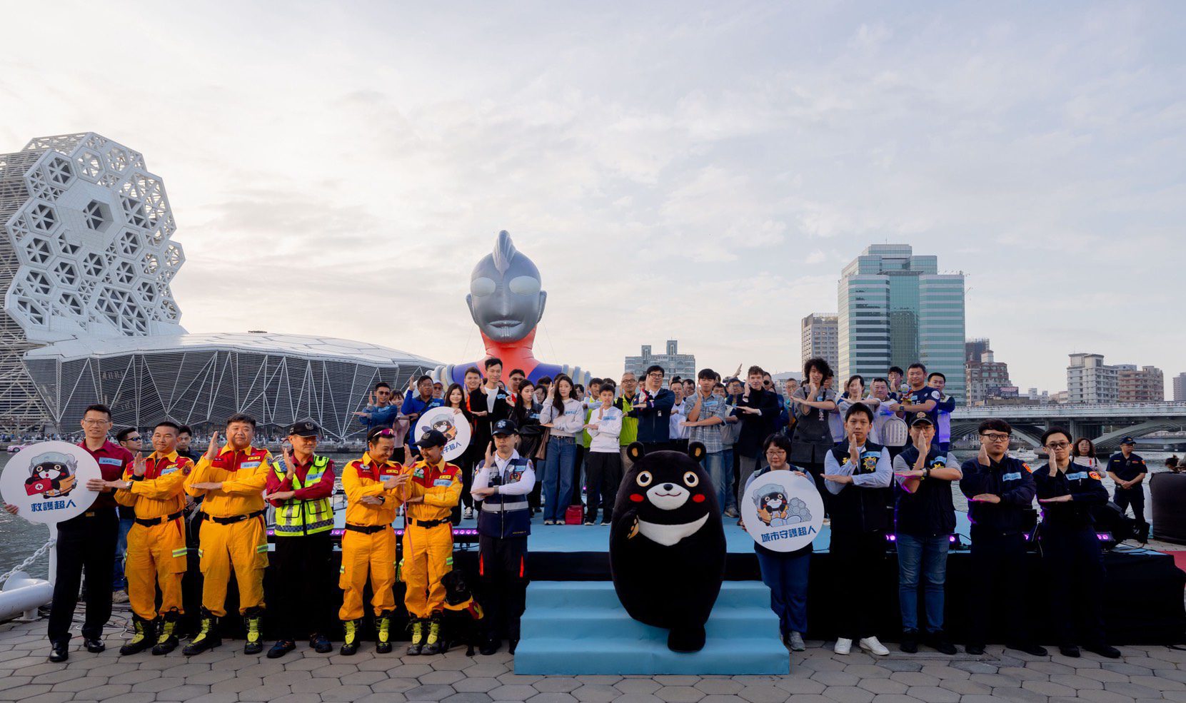 超人力霸王震撼登場高雄港：2026冬日遊樂園打造英雄視覺盛典 (7)