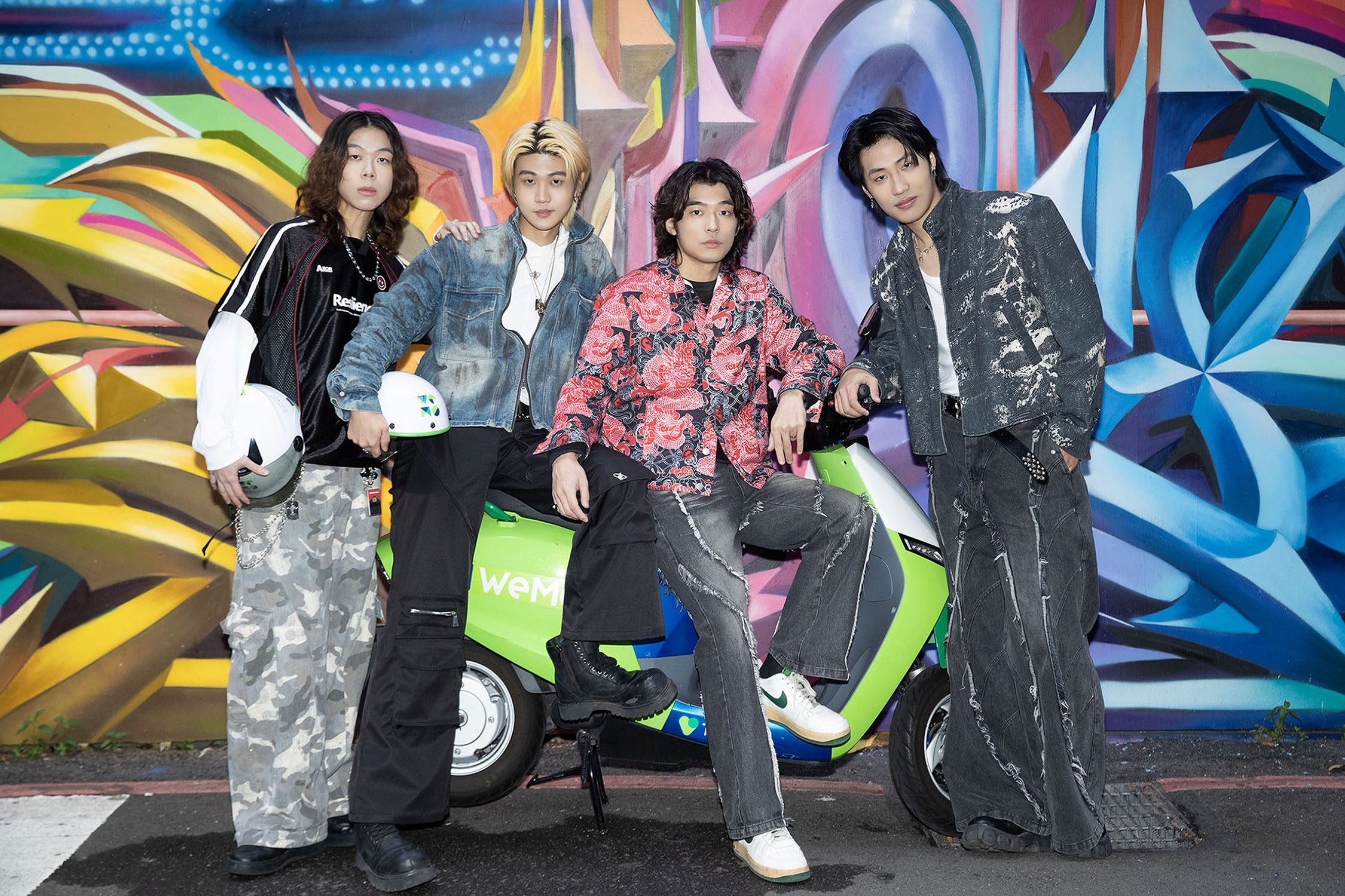 跨年爆紅樂團帕拉斯 化身外送員面交專輯成全台最寵粉新人 5