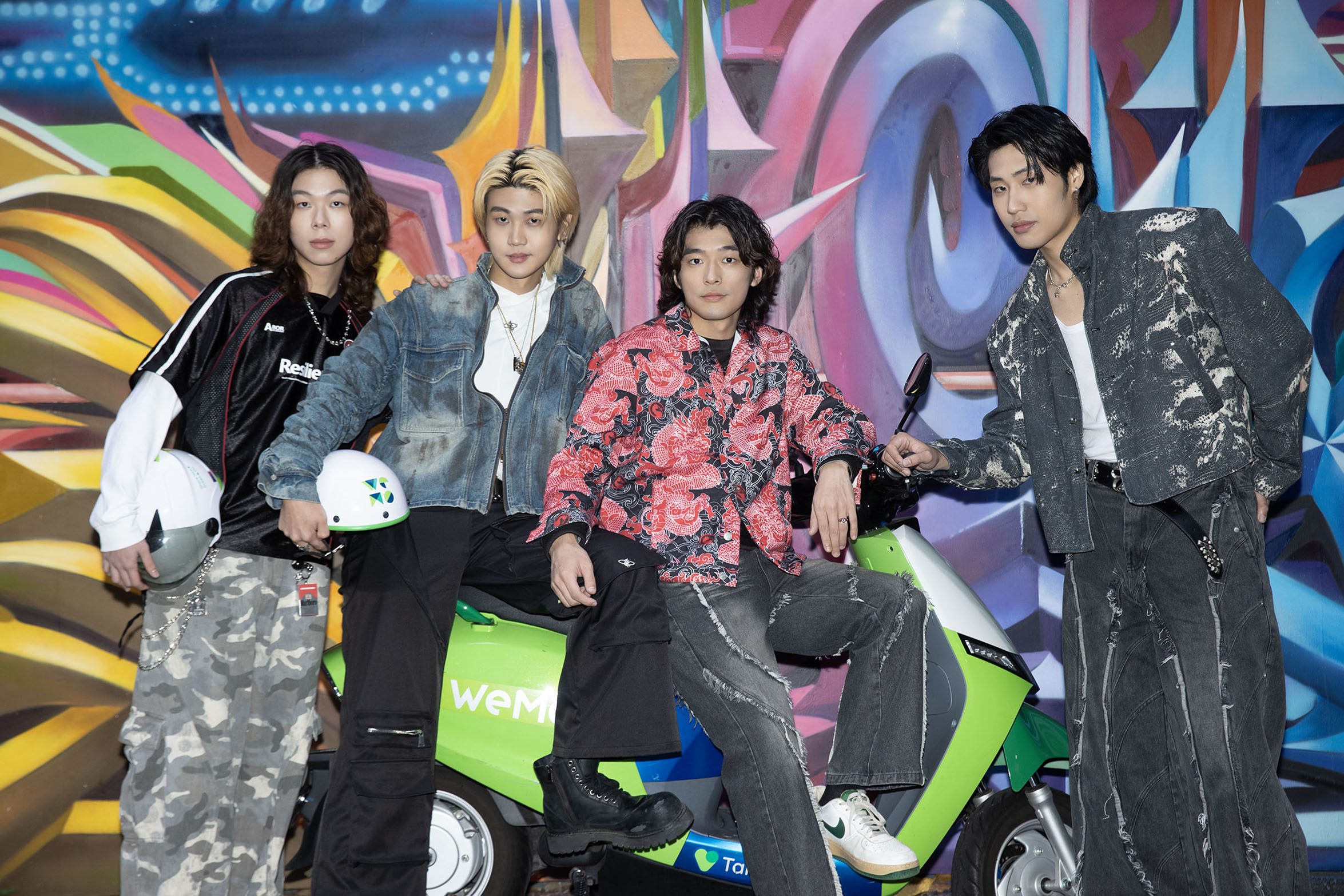 跨年爆紅樂團帕拉斯　化身外送員面交專輯成全台最寵粉新人 (6)