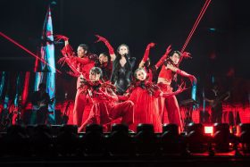 魏如萱空降震撼小巨蛋　演唱會《怪奇的珍珠》引爆情感共鳴