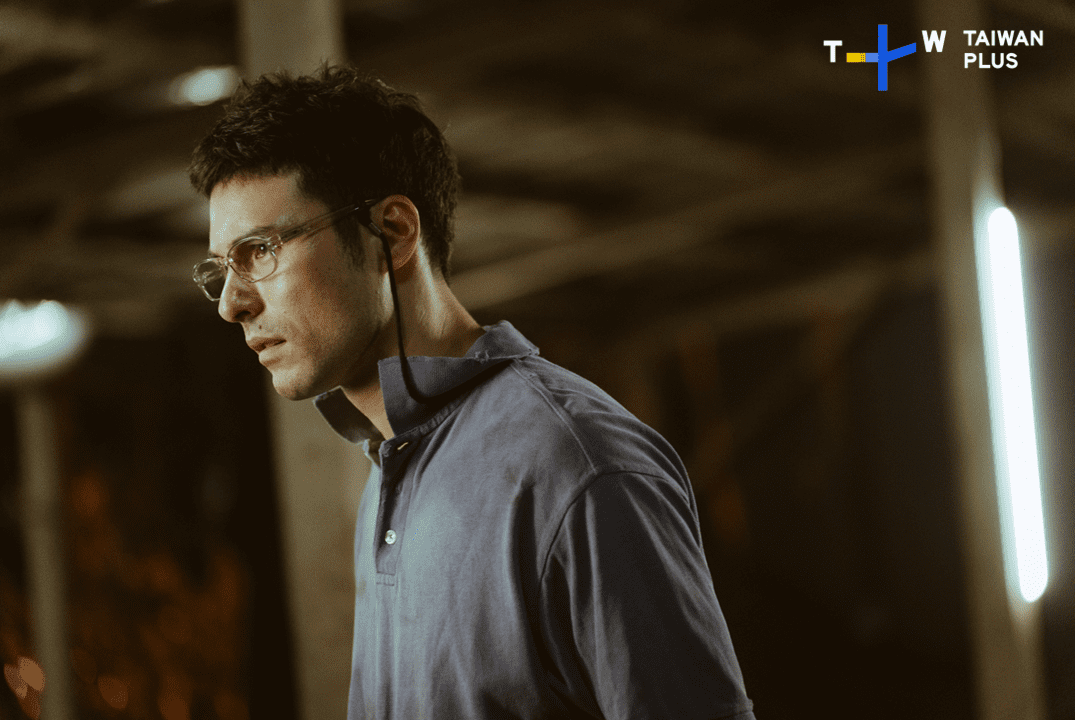 鳳小岳《陌路兄弟》演技突破，家族記憶交織人生裂痕的真摯旅程 5